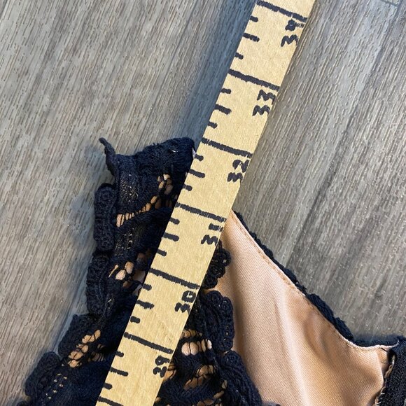 City Studio Size 5 Black Lace Fit and Flare Dress Sleeveless - Picture 6 of 6